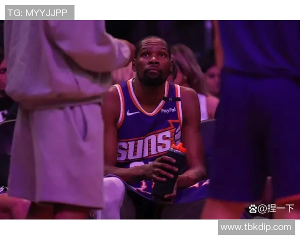 场均28分超级巨星蜕变球队领袖,关键表现引领总冠军征程 场均28分超级巨星蜕变球队领袖,关键表现引领总冠军征程